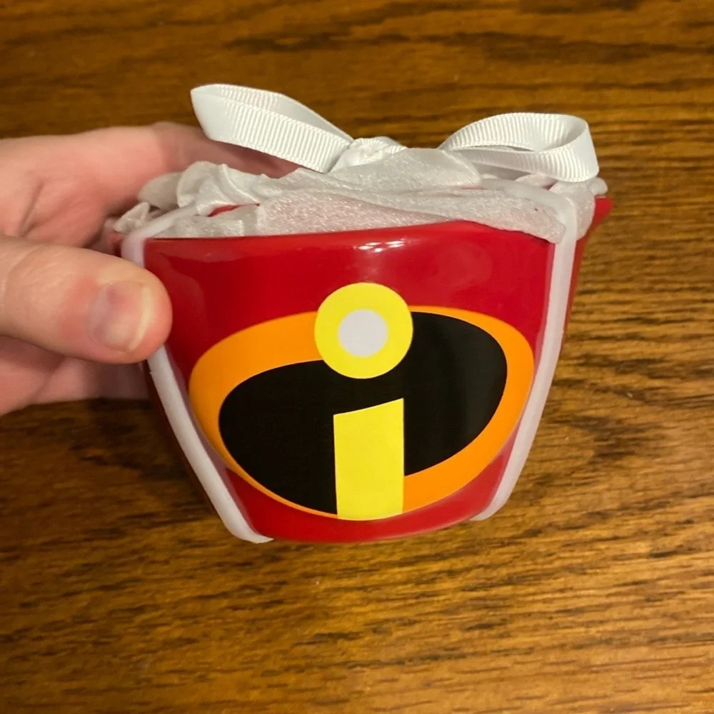 Rae Dunn Pixar Incredibles Measuring Cups red